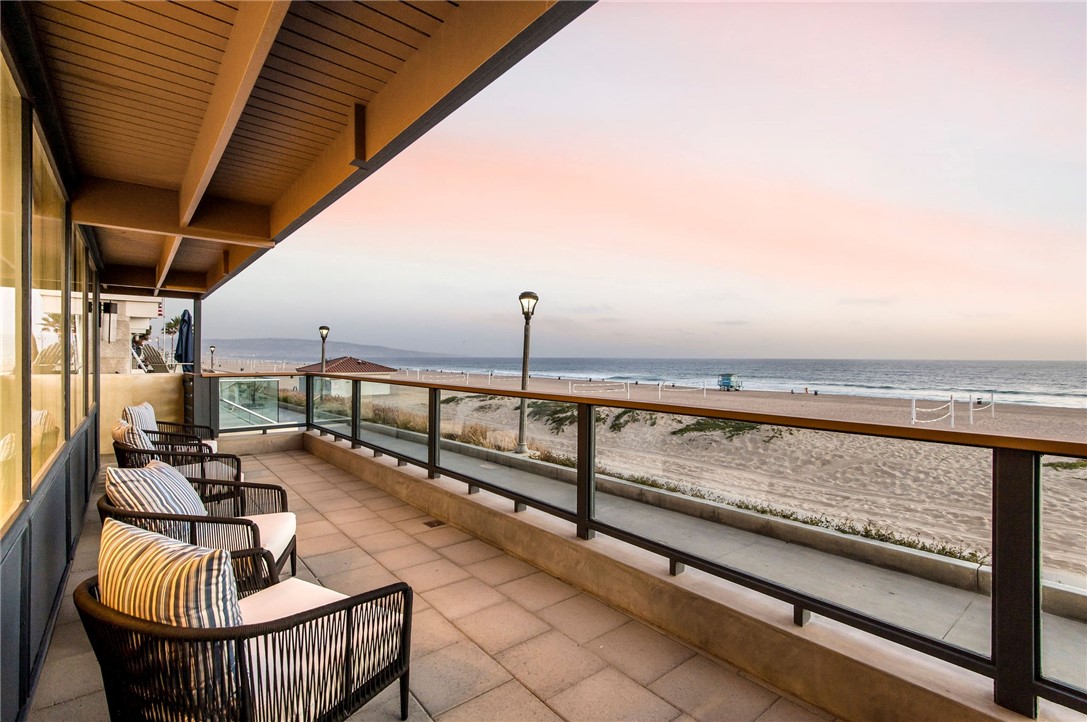 816 The Strand Manhattan Beach, CA 90266 - Photo 60 of 71 Exterior Deck