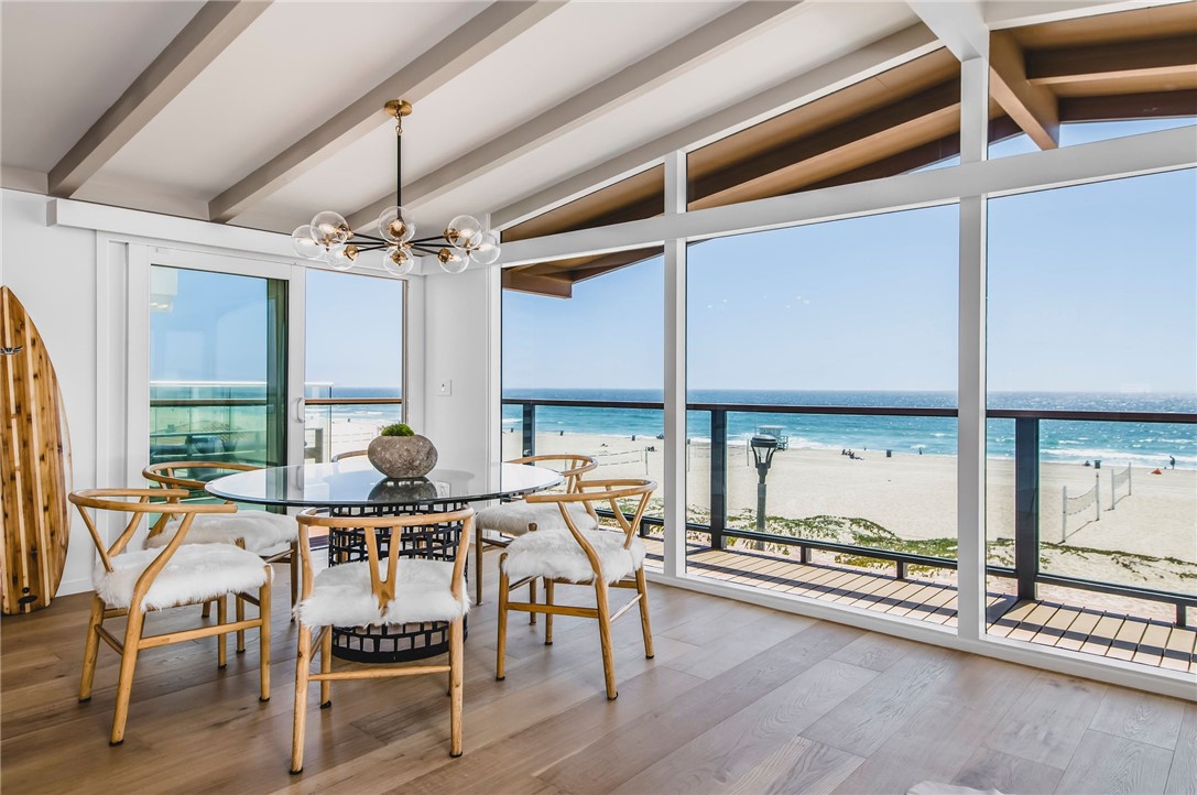 816 The Strand Manhattan Beach, CA 90266 - Photo 7 of 71 Dining Area