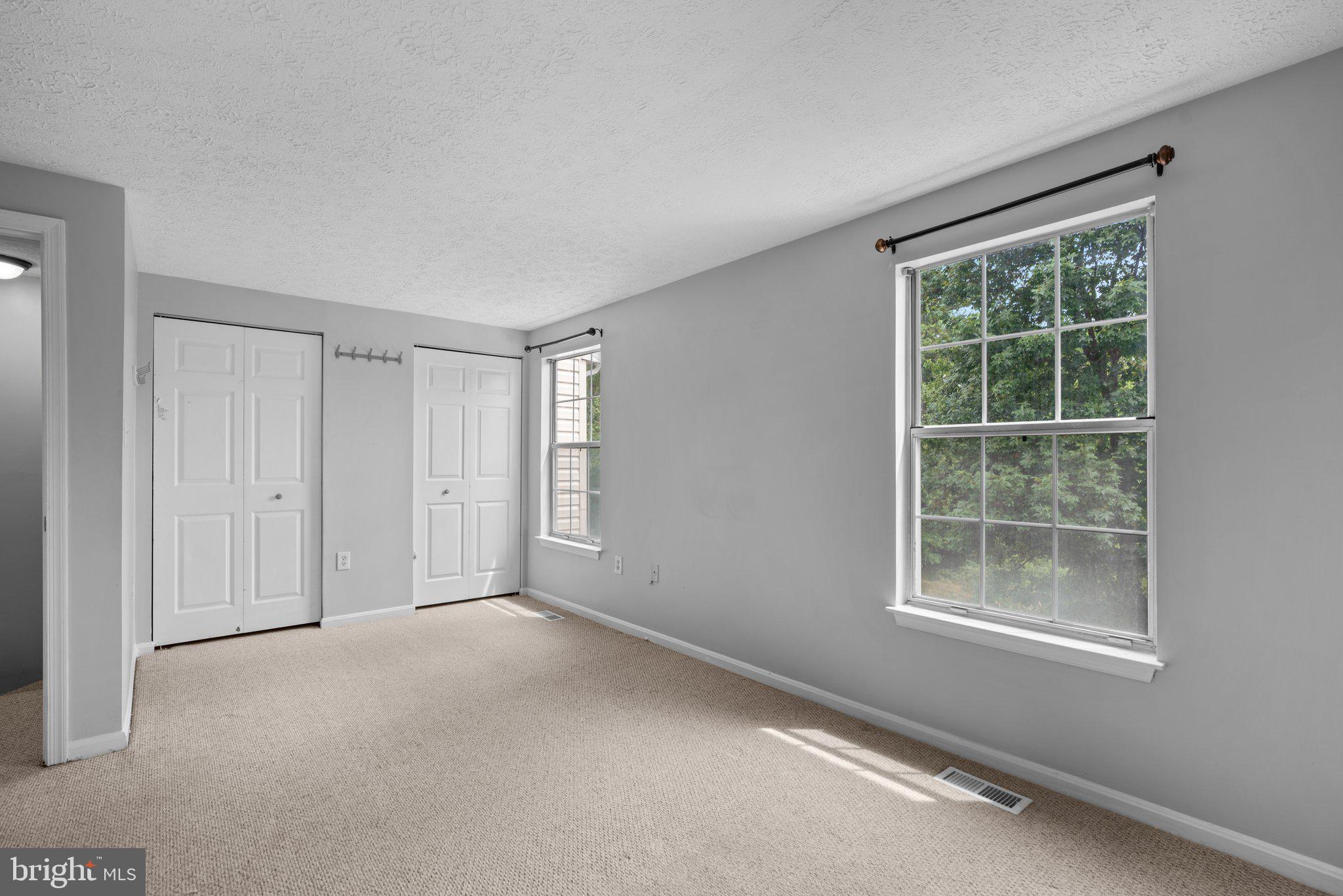 7262 Procopio Circle Columbia, MD 21046 - Photo 21 of 38 Two windows in primary bedroom