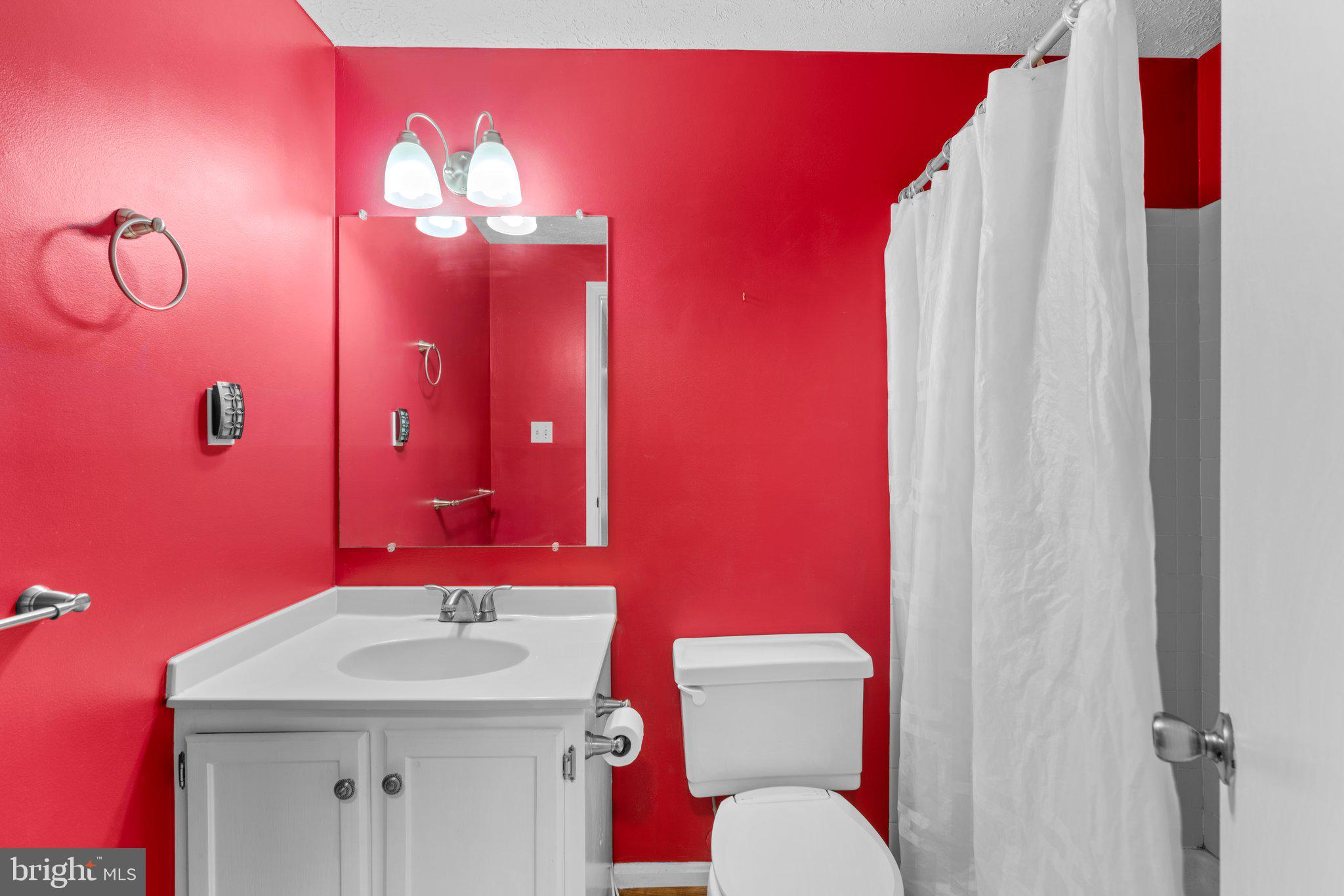 7262 Procopio Circle Columbia, MD 21046 - Photo 32 of 38 Lower level full bath!