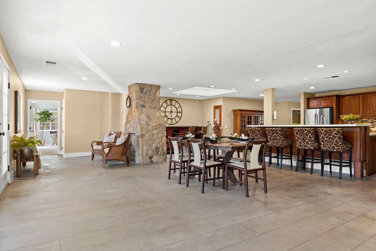 2230 South Rice Road Ojai, CA 93023 - Photo 8 of 26 a view of a dining area with furniture and chandelier