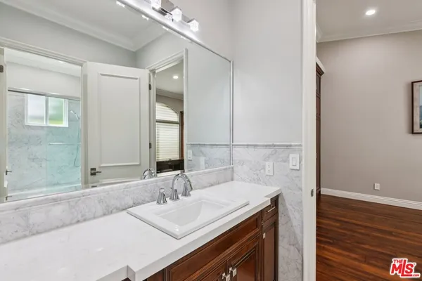 $11,995 | 27048 Triumph Avenue, Canyon Country, CA 91387