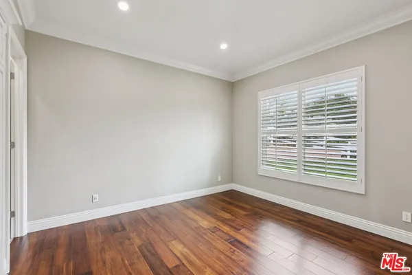 $11,995 | 27048 Triumph Avenue, Canyon Country, CA 91387