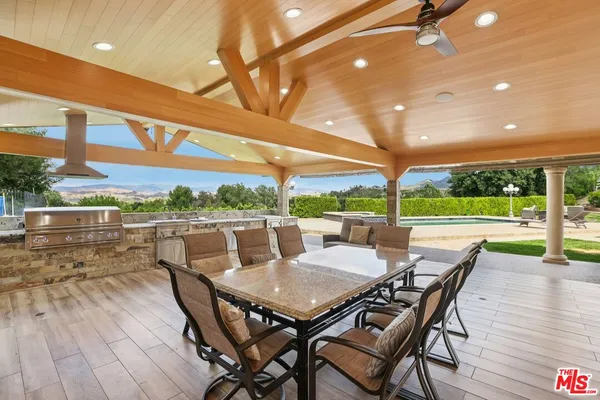 $11,995 | 27048 Triumph Avenue, Canyon Country, CA 91387
