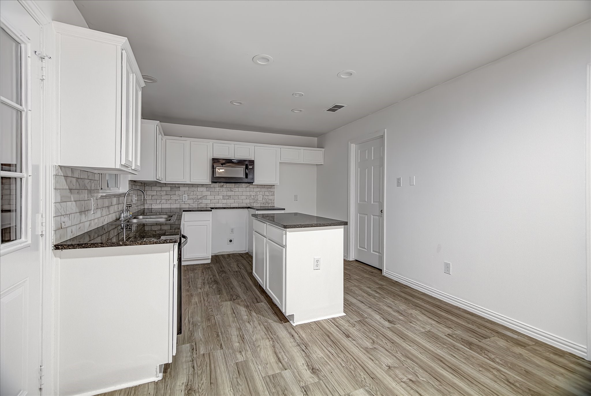 3107 Rendezvous Court Spring, TX 77373 - Photo 12 of 37