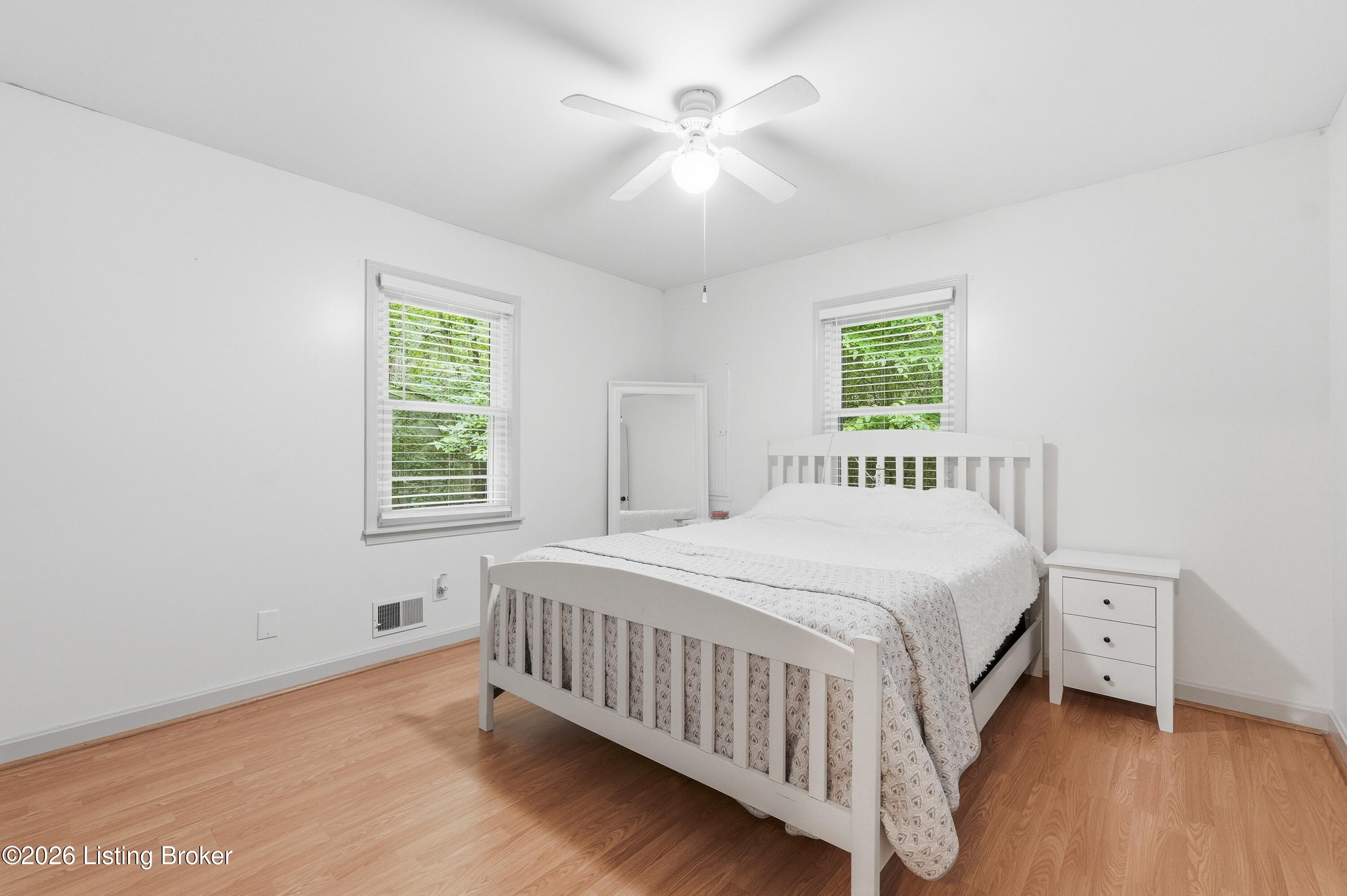 8000 Manslick Road Louisville, KY 40214 - Photo 33 of 46 26_8000manslick_louisvillerealestatemedi