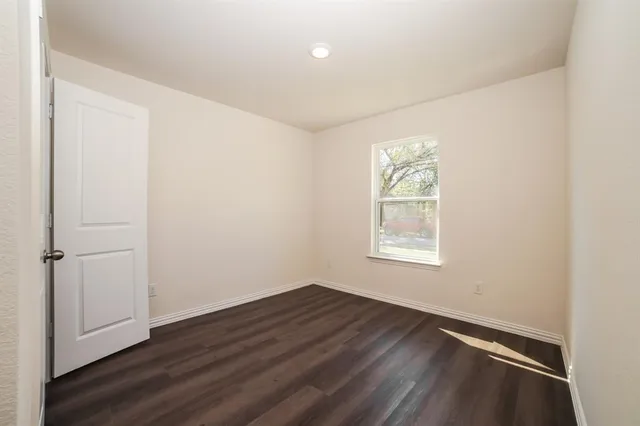 $209,900 | 823 Dawson Street, Waco, TX 76704