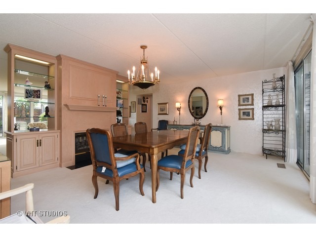 1671 Seton Road Northbrook, IL 60062 - Photo 7 of 17