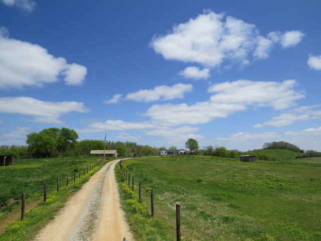 4607 Prospect Road Prospect, TN 38477 - Photo 1 of 28