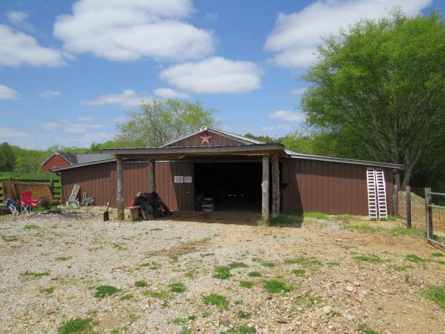 4607 Prospect Road Prospect, TN 38477 - Photo 14 of 28