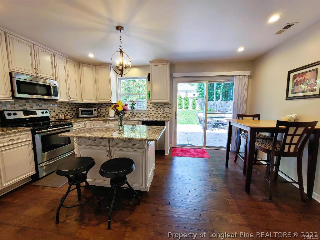 6906 Englehardt Drive Raleigh, NC 27617 - Photo 3 of 21 Gallery Image 3