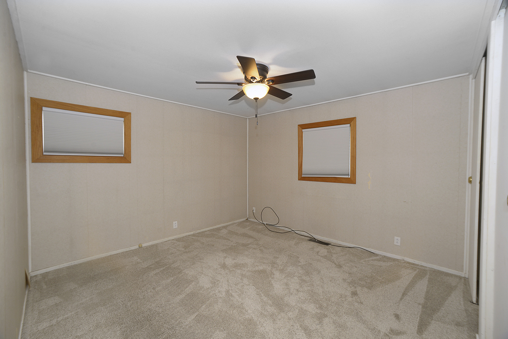 736 Westwood Drive Ottawa, IL 61350 - Photo 10 of 15 a view of an empty room
