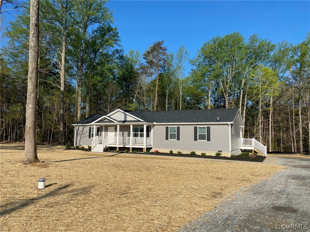 1975 Eastham Road Bumpass, VA 23024 - Photo 4 of 40 Gallery Image 4