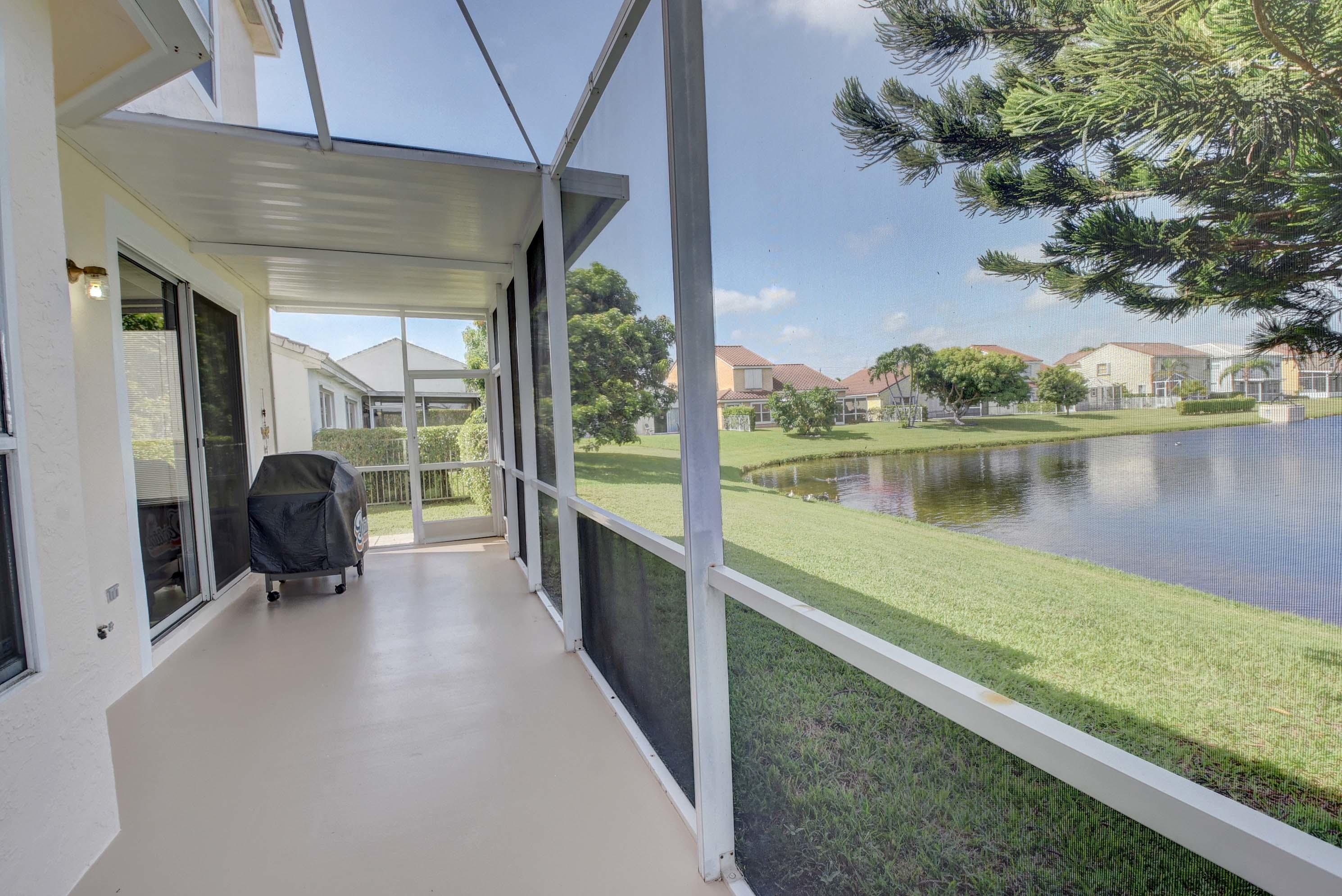 9593 Tavernier Drive Boca Raton, FL 33496 - Photo 26 of 32 Patio