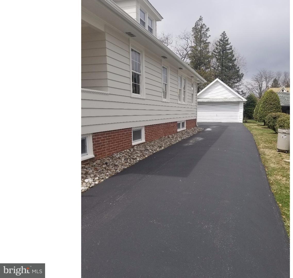 1434 Dorchester Road Havertown, PA 19083 - Photo 2 of 25 Exterior Side