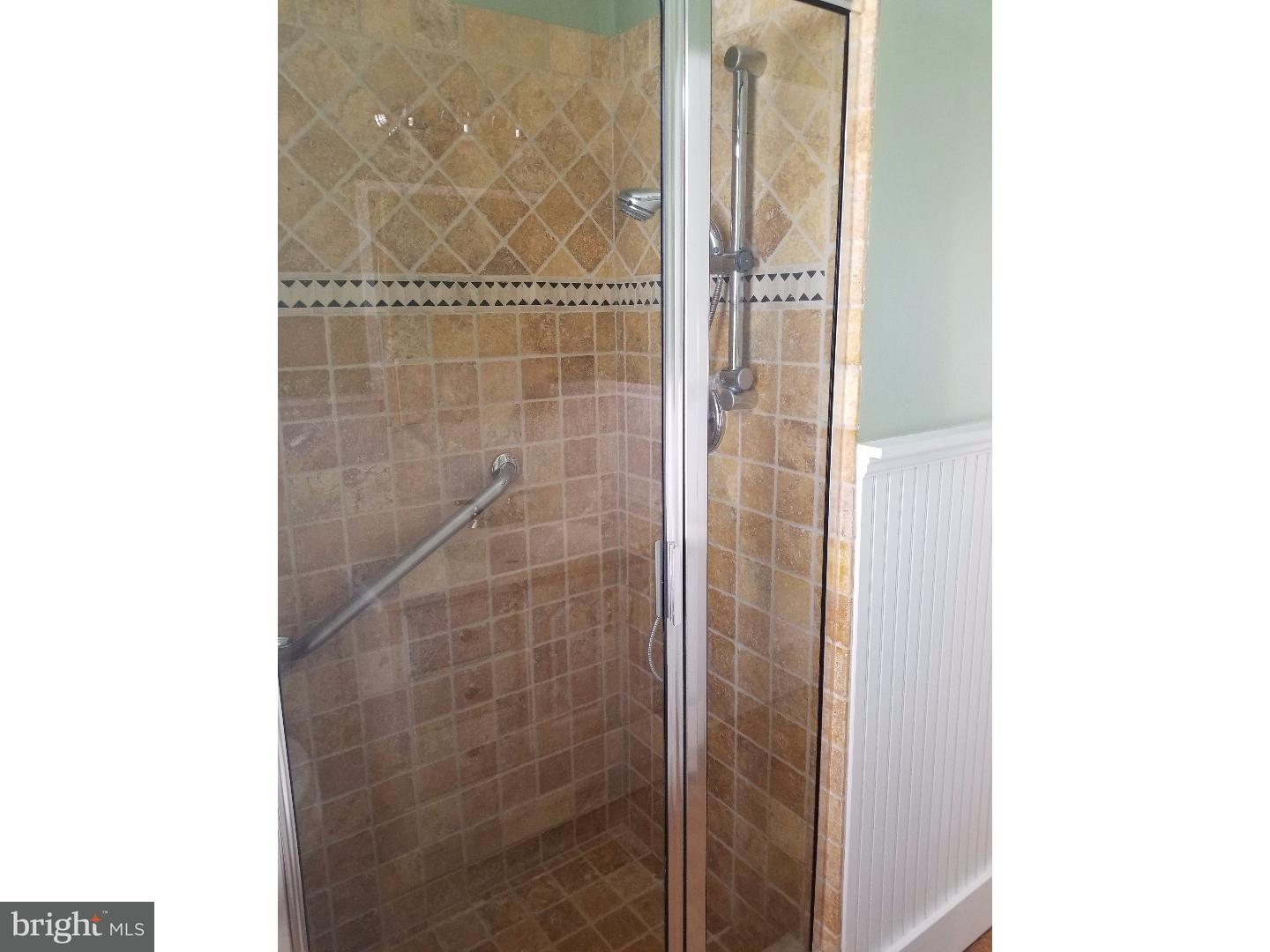 1434 Dorchester Road Havertown, PA 19083 - Photo 11 of 25 Bathroom