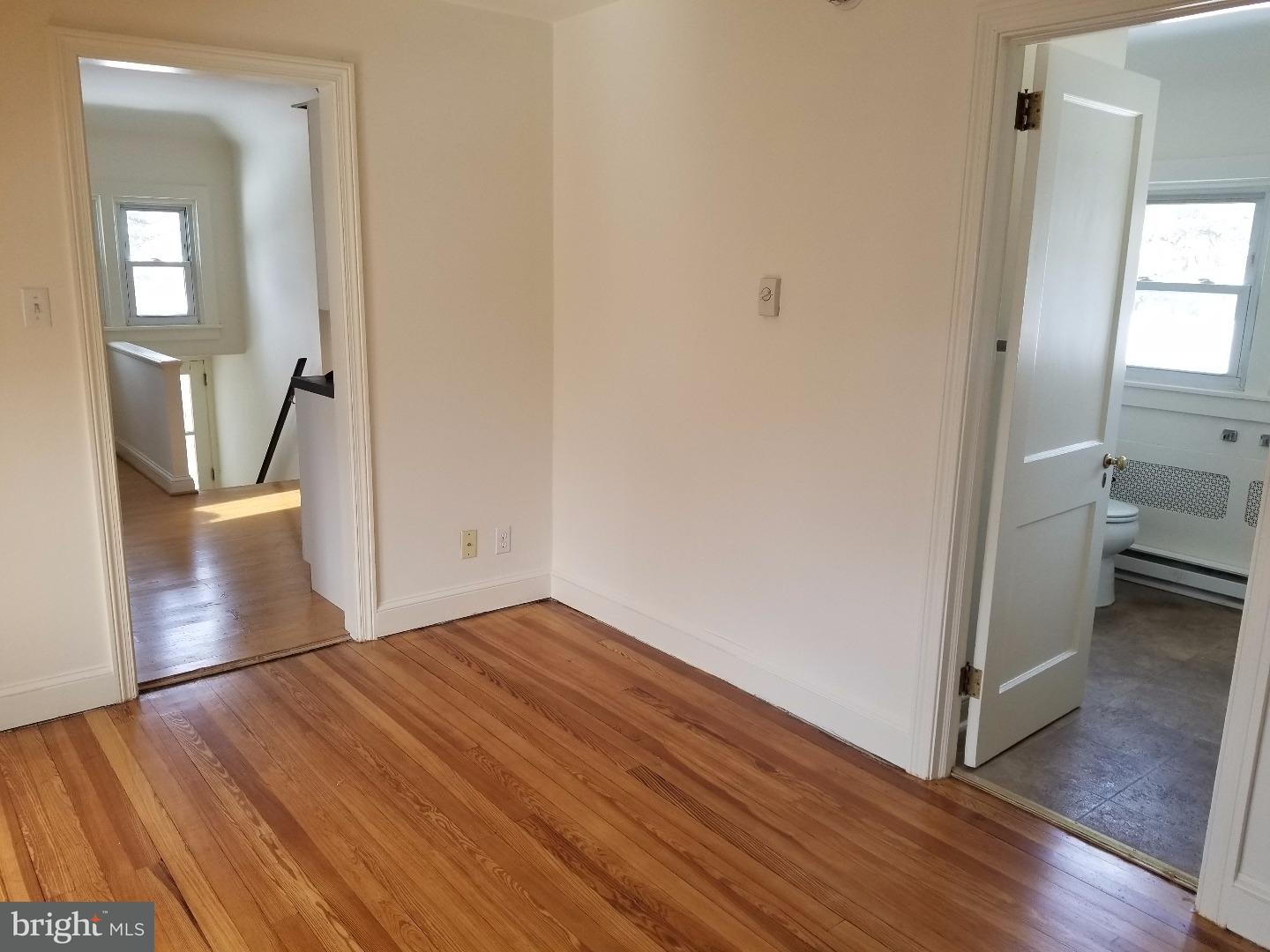 1434 Dorchester Road Havertown, PA 19083 - Photo 19 of 25 In-law Suite