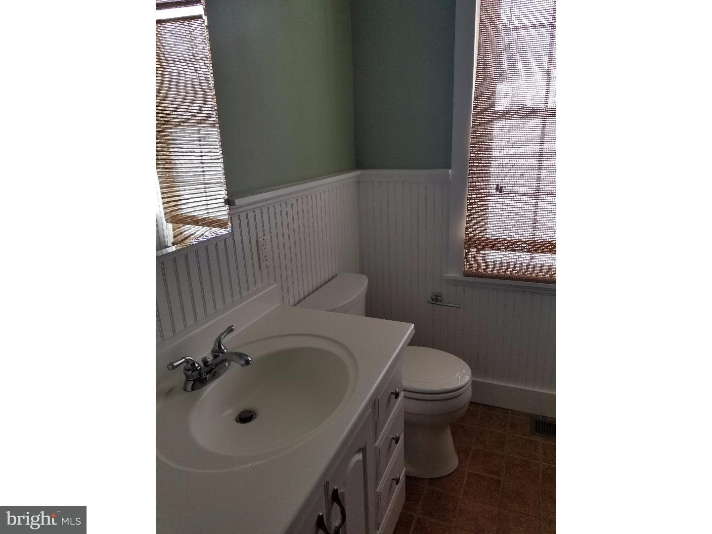1434 Dorchester Road Havertown, PA 19083 - Photo 10 of 25 Bathroom