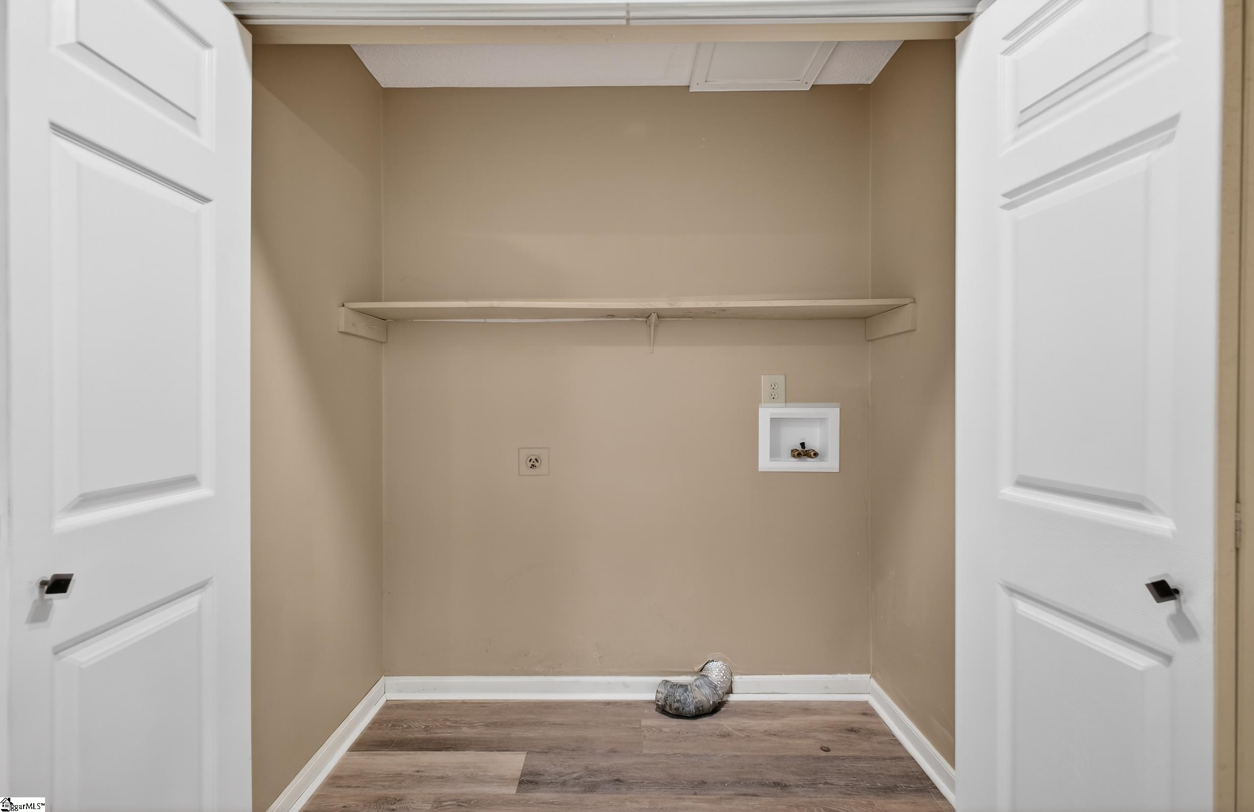 2601 Duncan Chapel Road, Unit 101B Greenville, SC 29617 - Photo 16 of 35