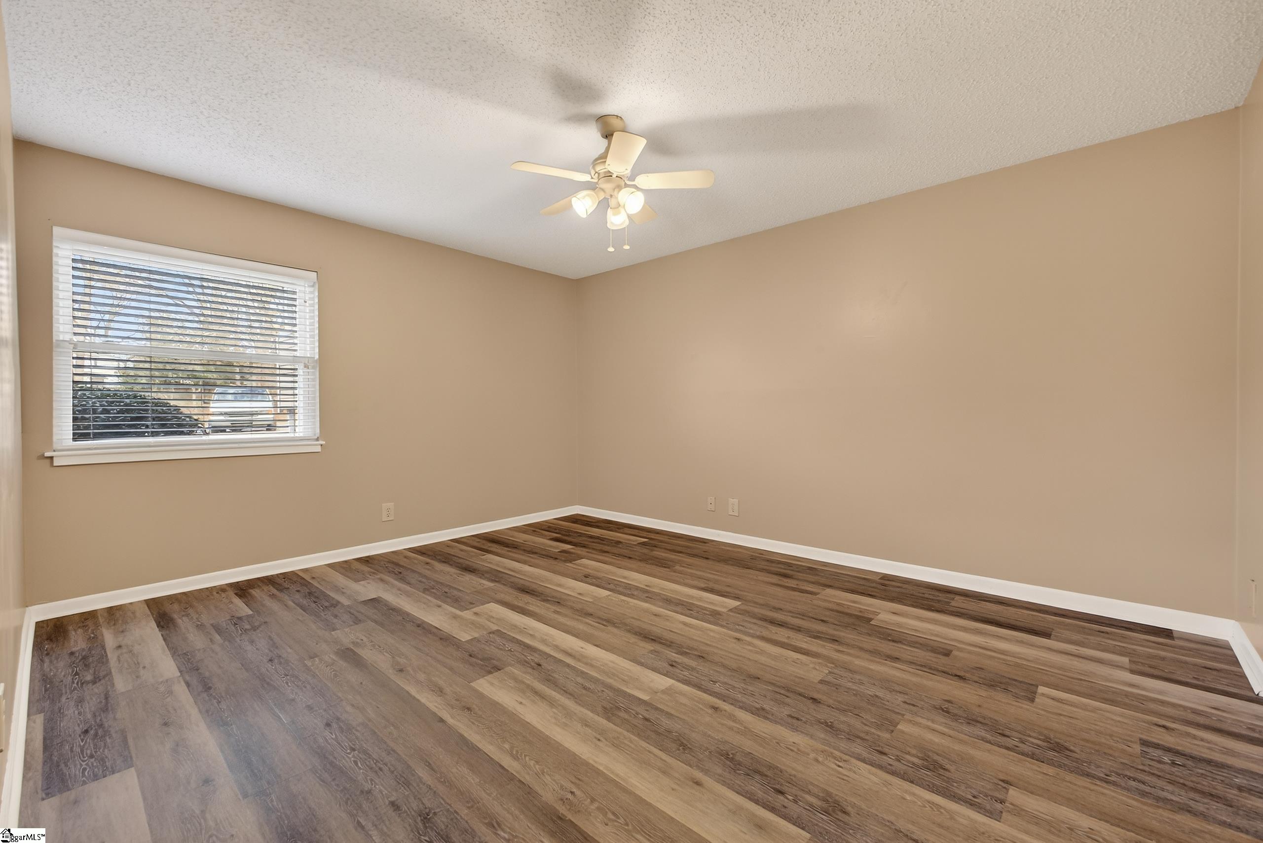 2601 Duncan Chapel Road, Unit 101B Greenville, SC 29617 - Photo 34 of 35