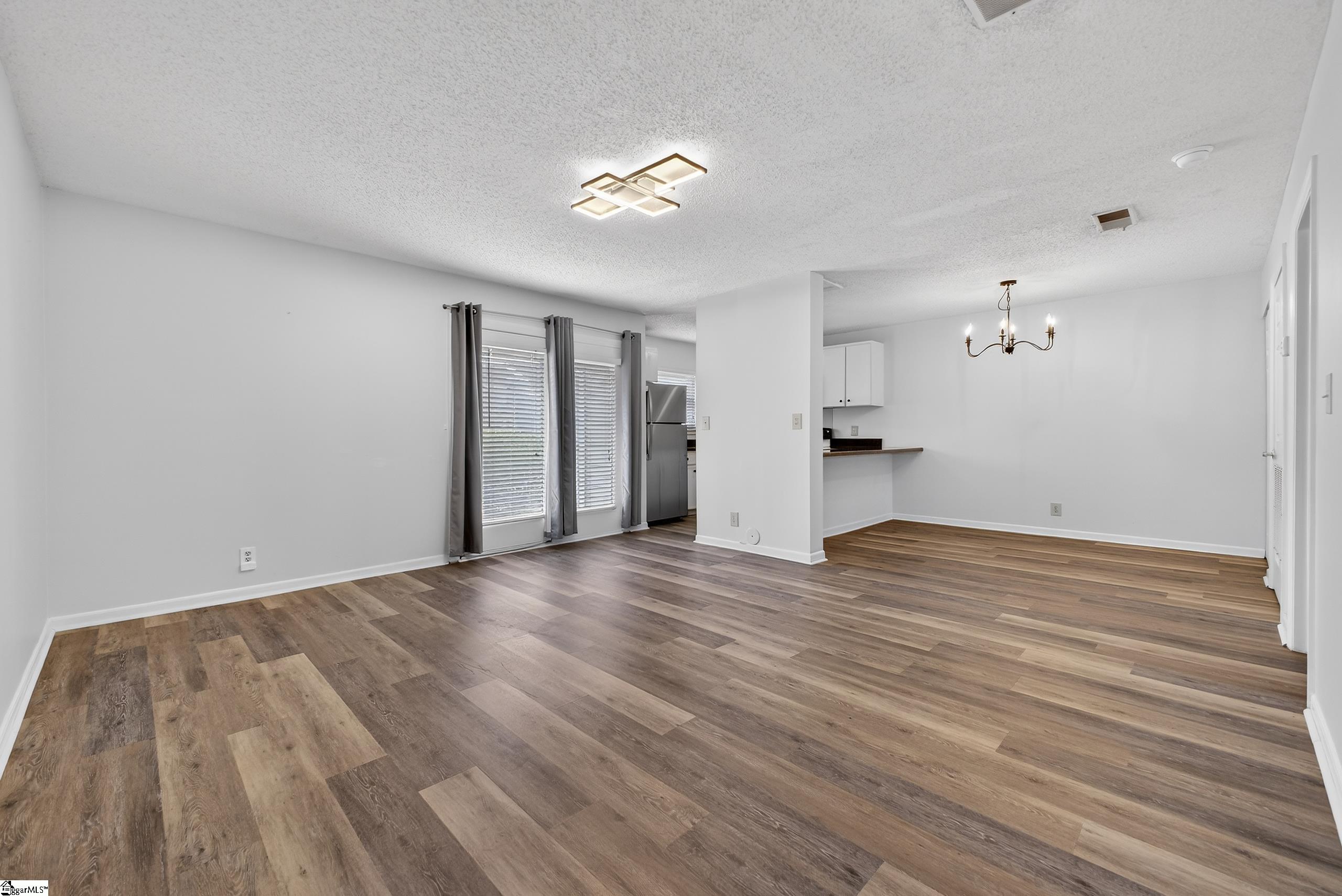 2601 Duncan Chapel Road, Unit 101B Greenville, SC 29617 - Photo 6 of 35