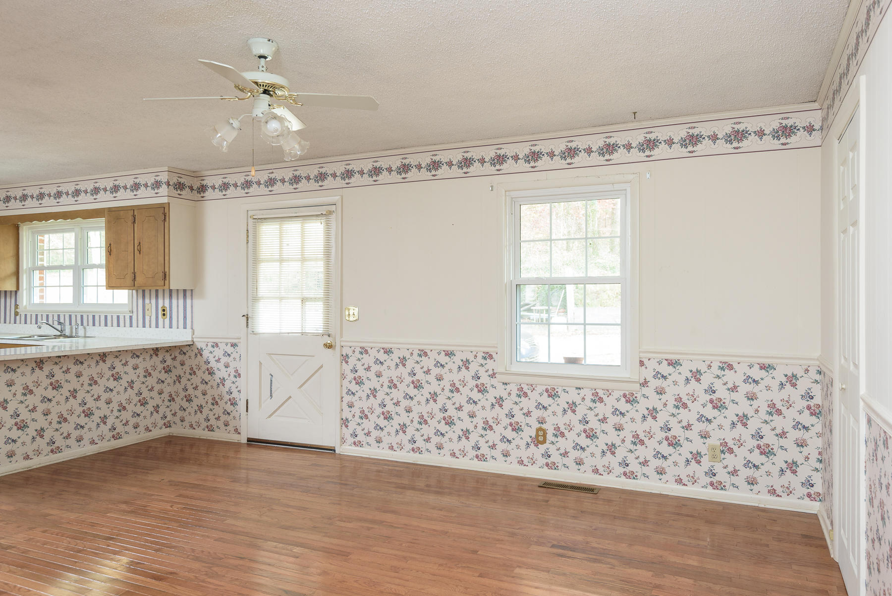 9010 Fuller Road Chattanooga, TN 37421 - Photo 5 of 23 Kitchen