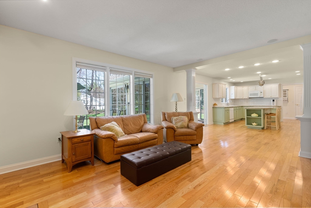 70 Salem Road Longmeadow, MA 01106 - Photo 10 of 41 Gallery Image 10