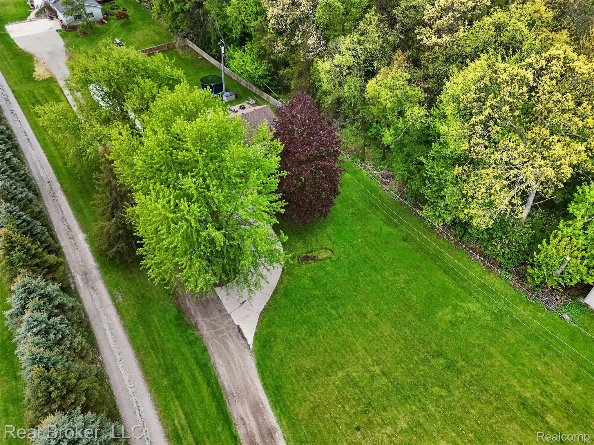 3885 Morgan Road Lake Orion, MI 48359 - Photo 52 of 57 56-3885-Morgan-Rd-Orion-Township-MI-48359-WindowStill.jpg