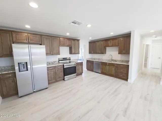 $2,795 | 1636 West Argon Street, Mesa, AZ 85201