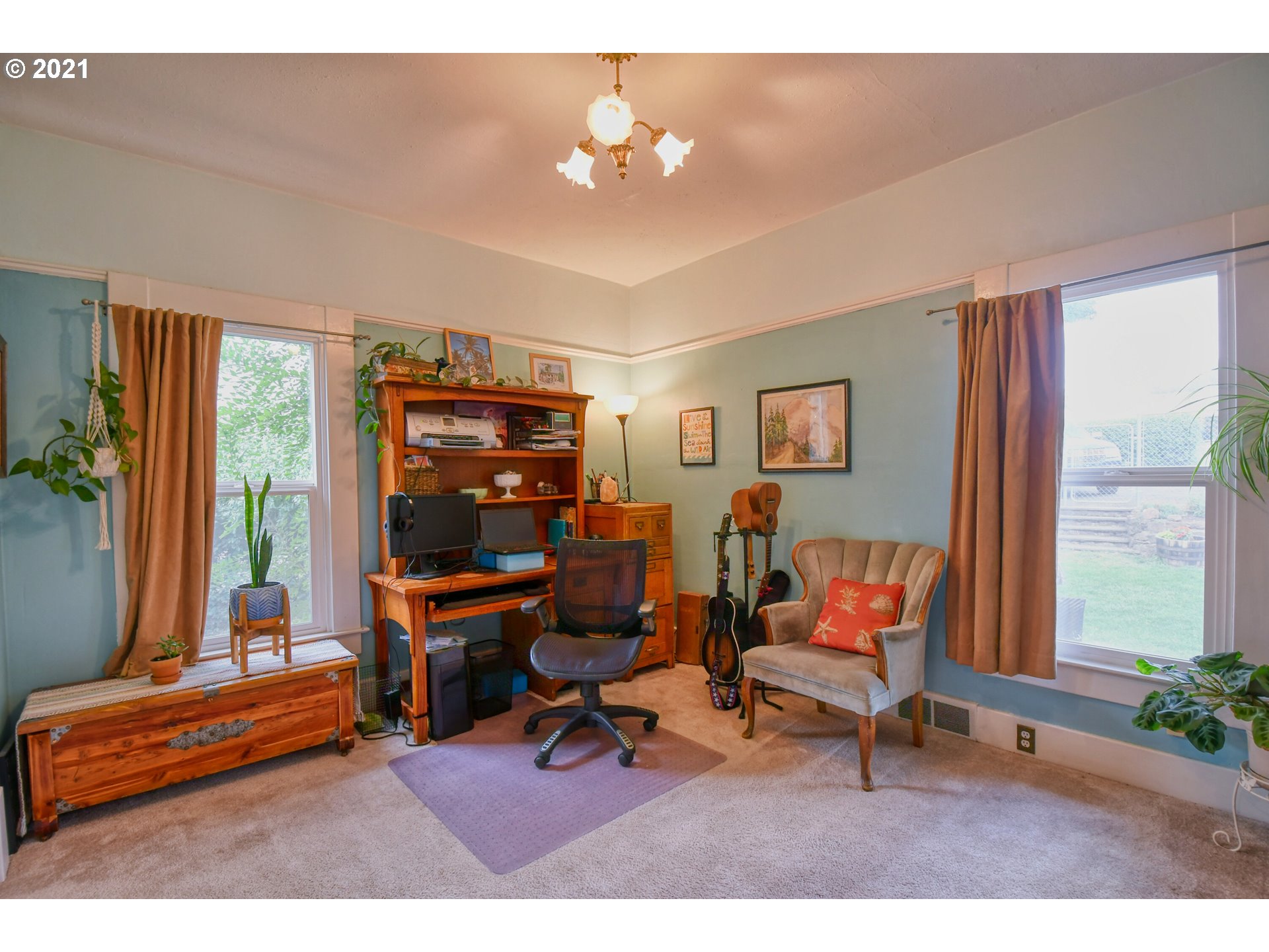 415 Northwest 10th Street Pendleton, OR 97801 - Photo 14 of 32 Gallery Image 14