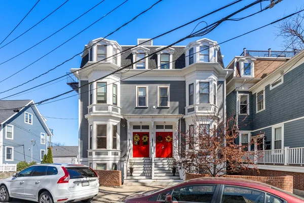 $2,750 | 9 Thomas Park, Unit 6, Boston, MA 02127