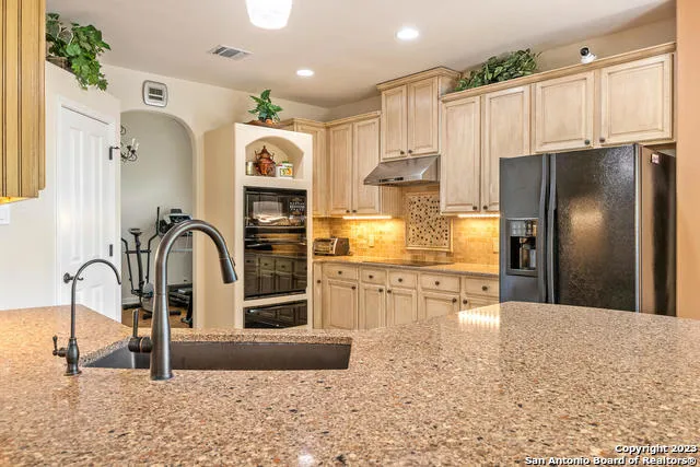 $3,795 | 9634 Jason Bend, Helotes, TX 78023