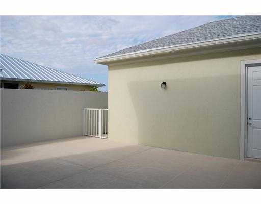 3319 Duncombe Drive Jupiter, FL 33458 - Photo 3 of 10 Additional Photo