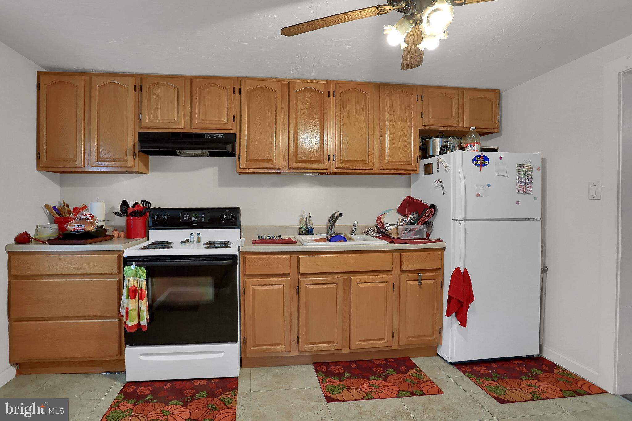 7 Longstown Road York, PA 17402 - Photo 3 of 26 Gallery Image 3