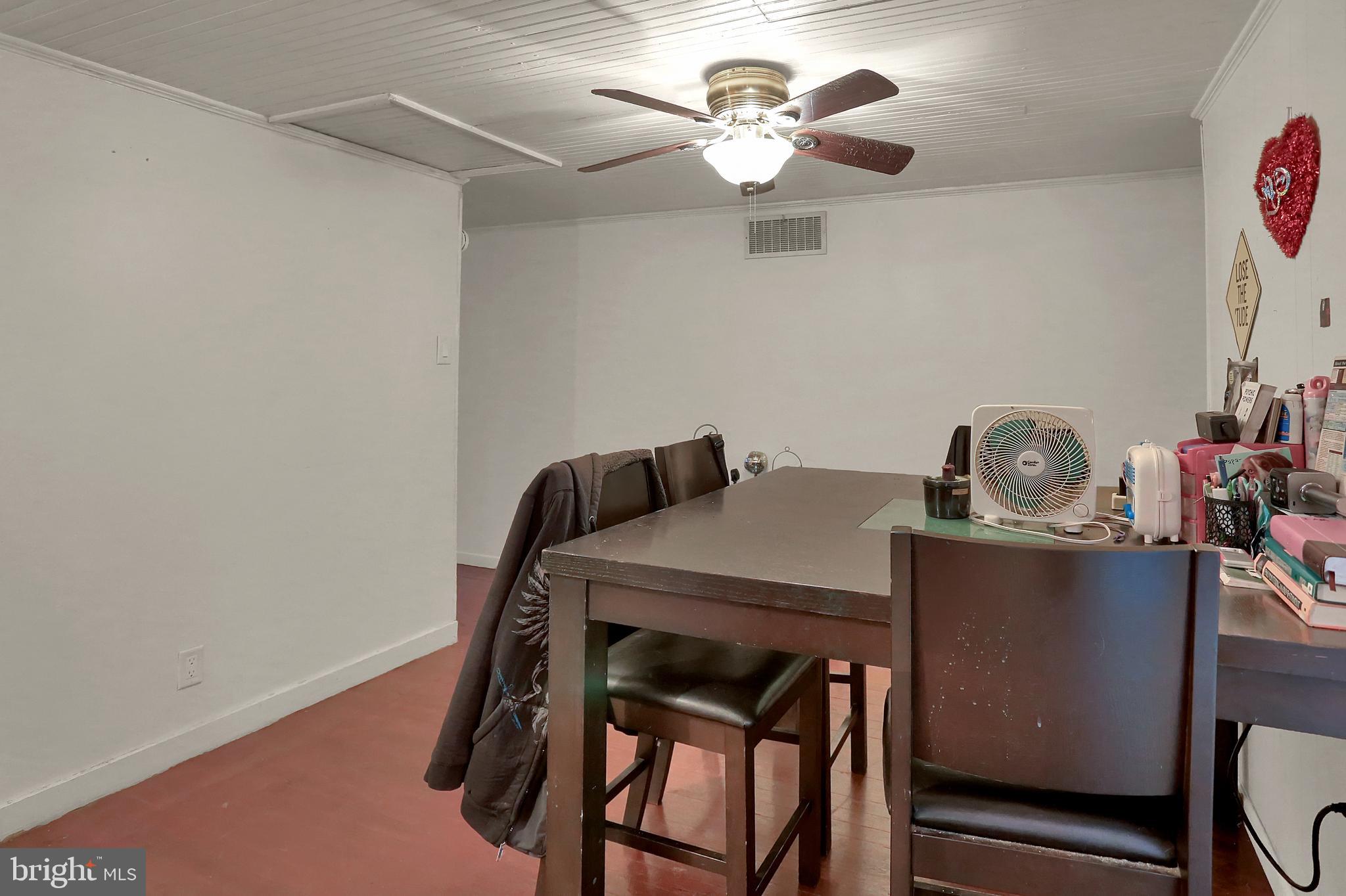 7 Longstown Road York, PA 17402 - Photo 10 of 26 Gallery Image 10