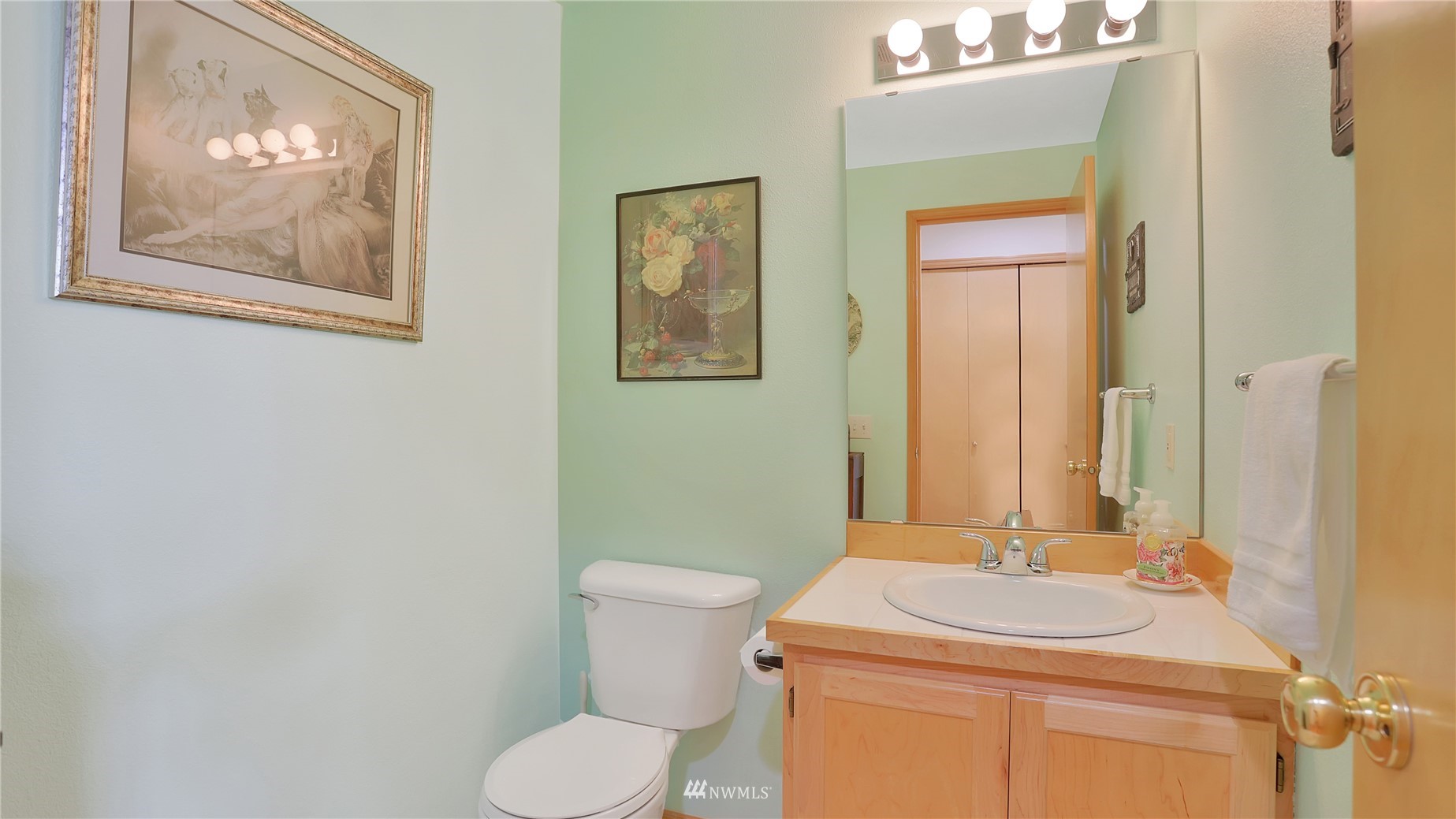 14724 Southeast 185th Place Renton, WA 98058 - Photo 16 of 31 Gallery Image 16