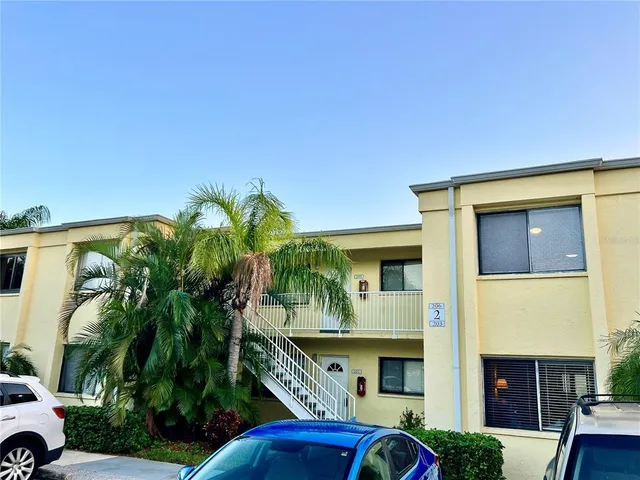$1,350 | 5310 26th Street West, Unit 202, Bradenton, FL 34207