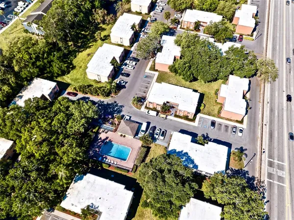 $1,300 | 5310 26th Street West, Unit 202, Bradenton, FL 34207