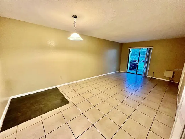 $1,350 | 5310 26th Street West, Unit 202, Bradenton, FL 34207