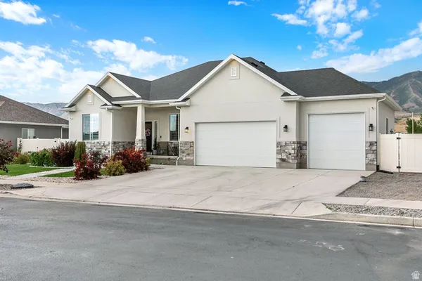 $799,900 | 5050 North Cambridge Way, Stansbury Park, UT 84074