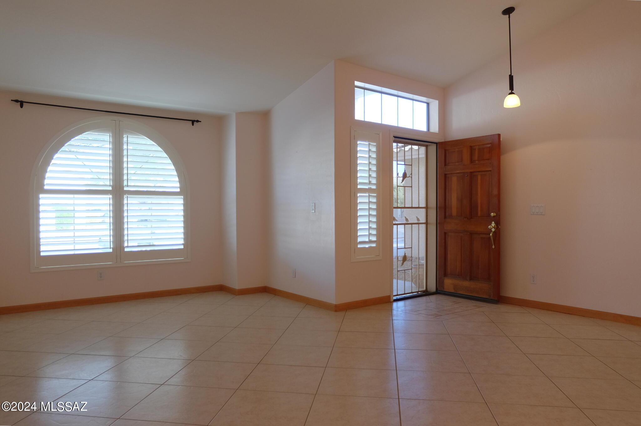 6831 West Rifle Way Tucson, AZ 85743 - Photo 4 of 39 4