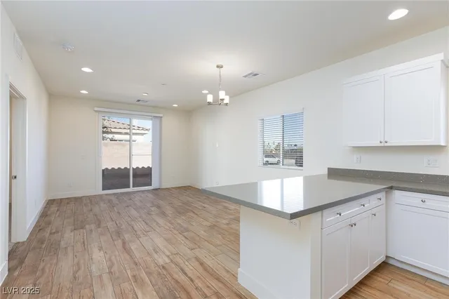 $1,800 | 1410 Pink Dawn Drive, Henderson, NV 89014