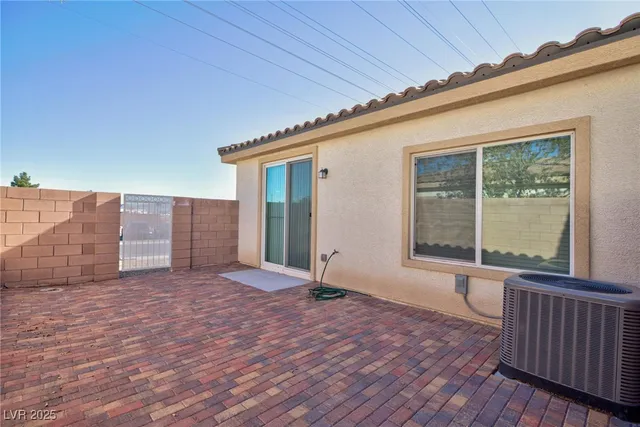 $1,800 | 1410 Pink Dawn Drive, Henderson, NV 89014