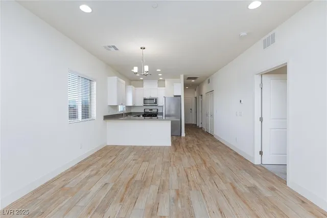 $1,800 | 1410 Pink Dawn Drive, Henderson, NV 89014