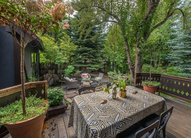 $6,800,000 | 111-131 North East Avenue, Ketchum, ID 83340