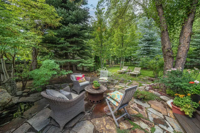 $6,800,000 | 111-131 North East Avenue, Ketchum, ID 83340