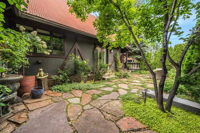 $6,800,000 | 111-131 North East Avenue, Ketchum, ID 83340