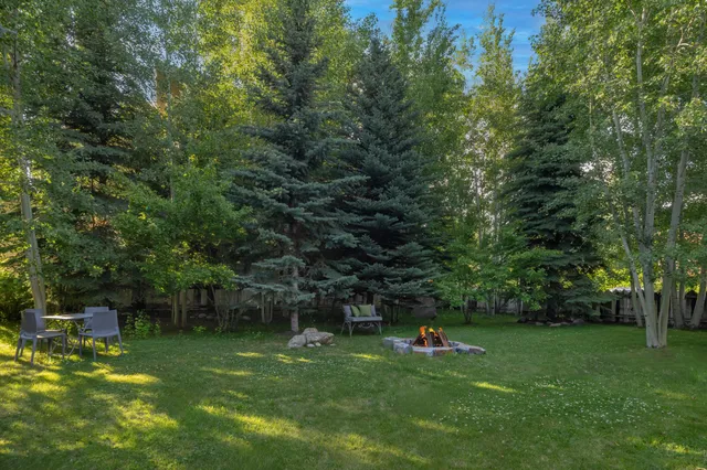 $6,800,000 | 111-131 North East Avenue, Ketchum, ID 83340