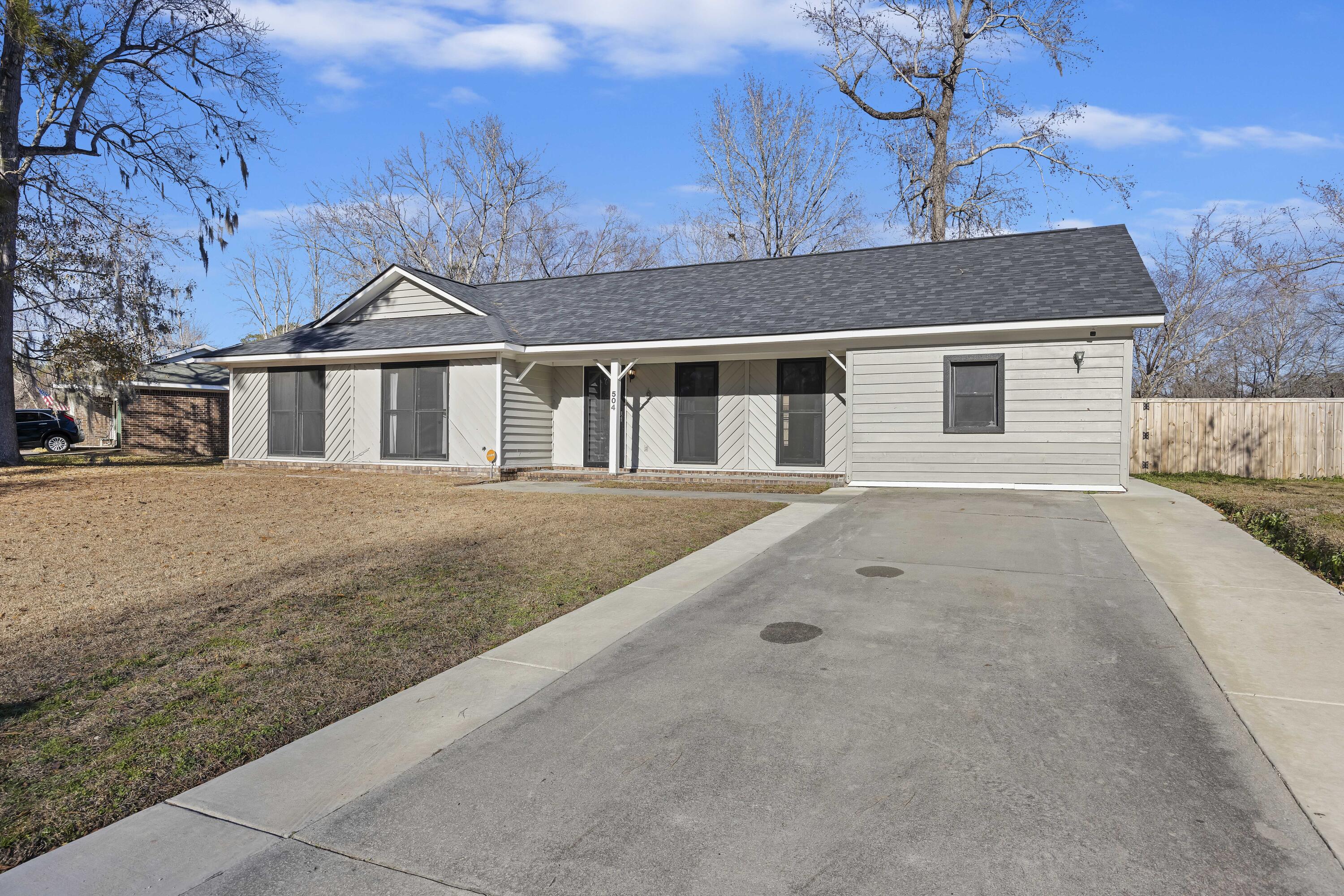 504 Temple Road Ladson, SC 29456 - Photo 1 of 25 243A9888