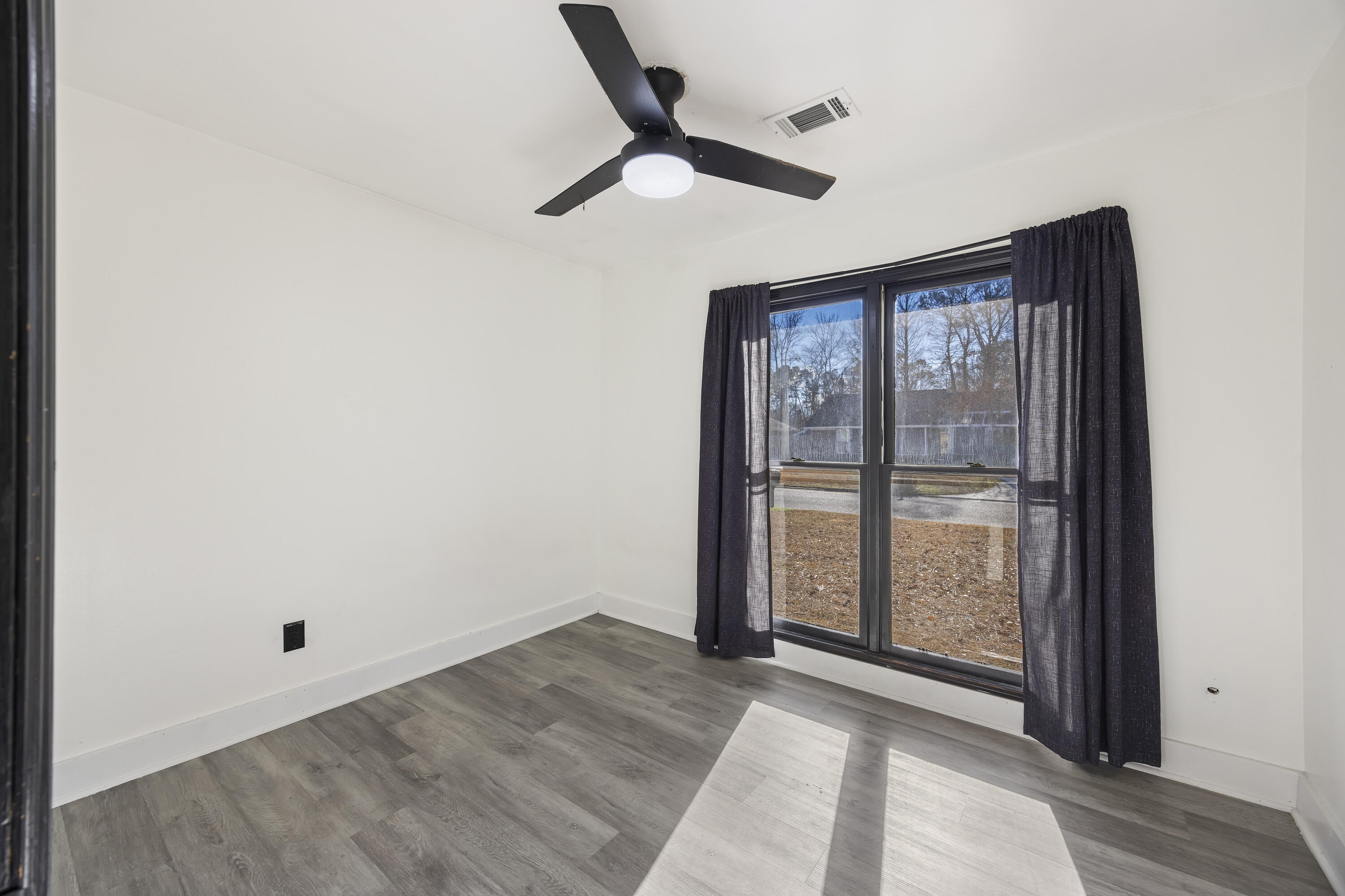 504 Temple Road Ladson, SC 29456 - Photo 13 of 25 243A9748